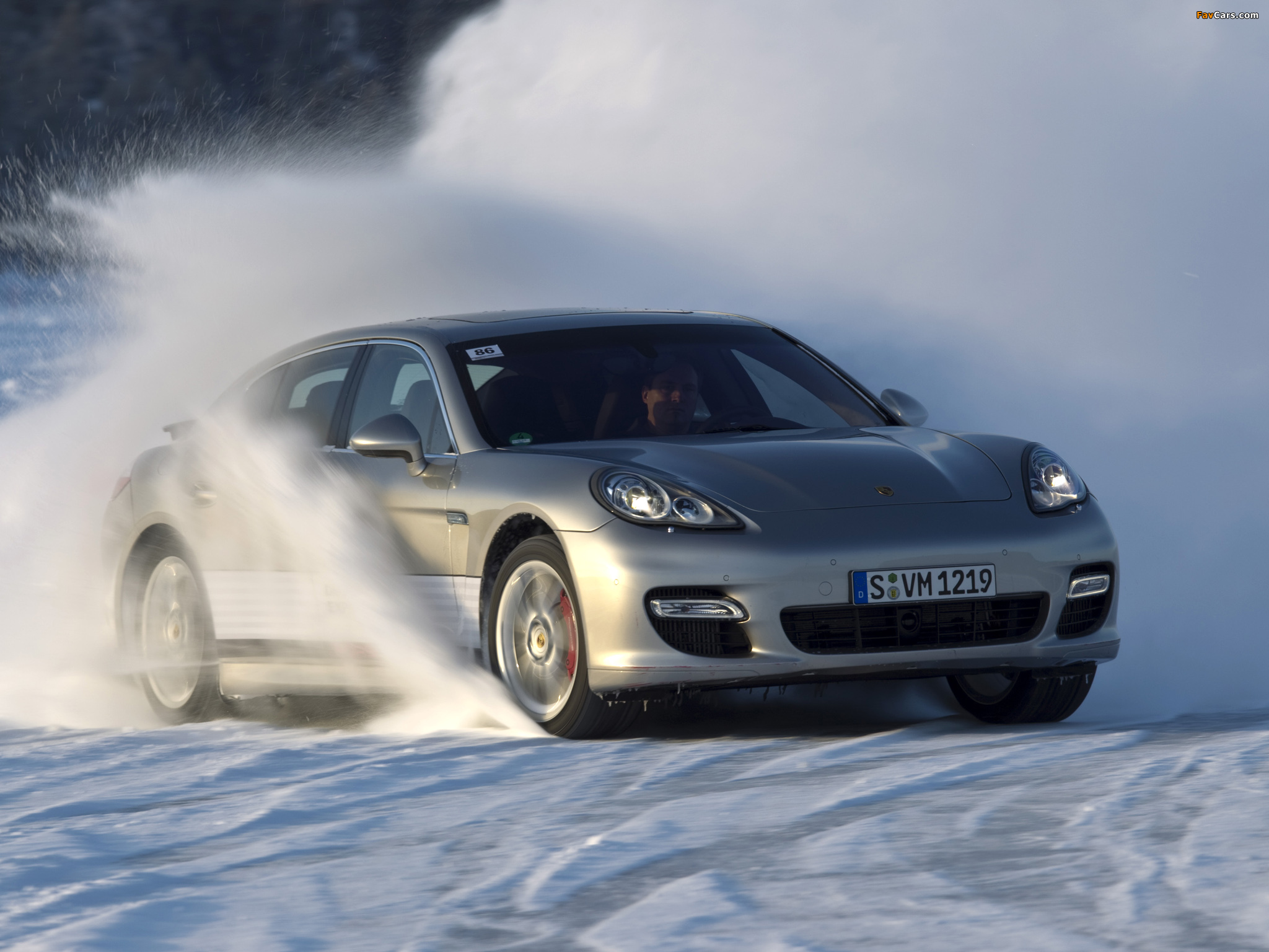 Porsche Panamera 4S (970) 2009–13 photos (2048 x 1536)