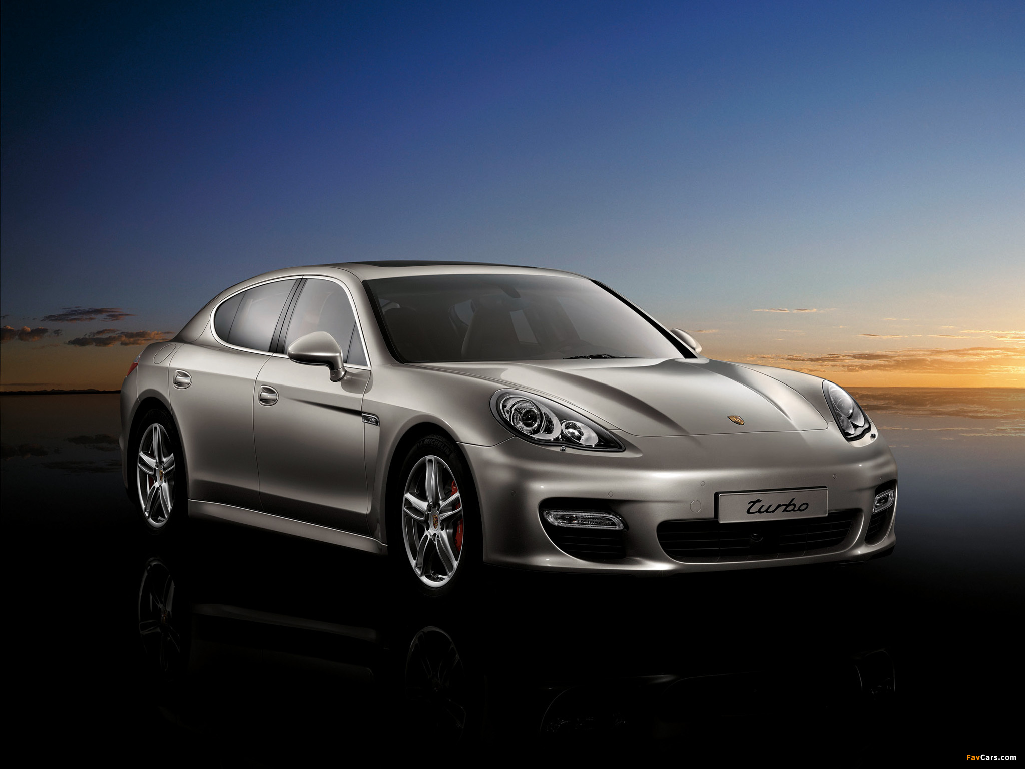 Porsche Panamera Turbo (970) 2009 wallpapers (2048 x 1536)