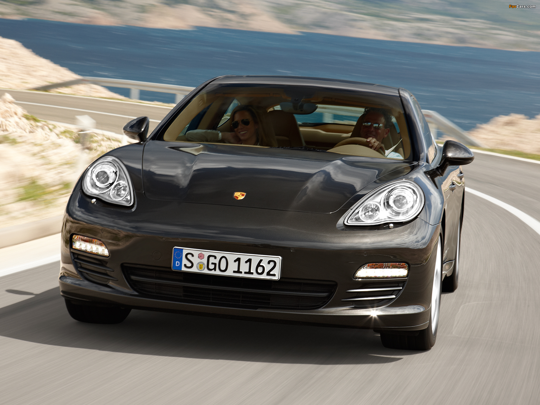 Porsche Panamera S (970) 2009 wallpapers (2048 x 1536)