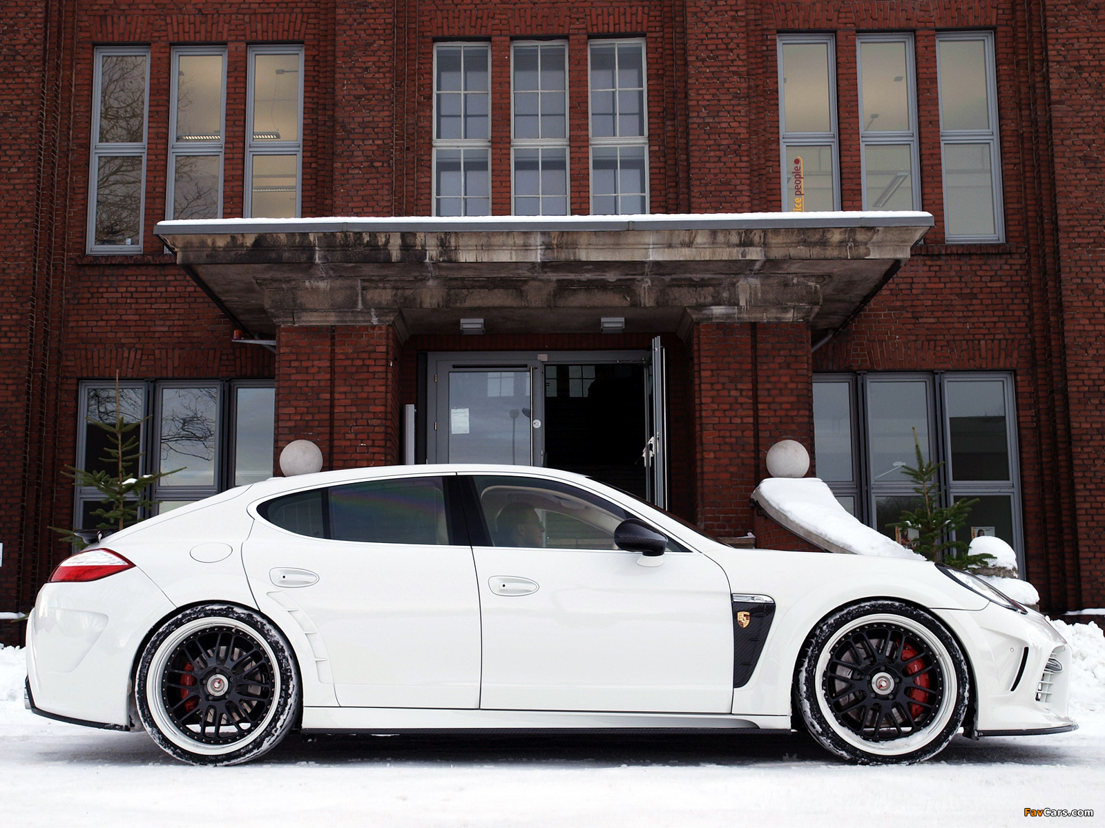 Edo Competition Porsche Panamera Turbo (970) 2011 images (1600 x 1200)