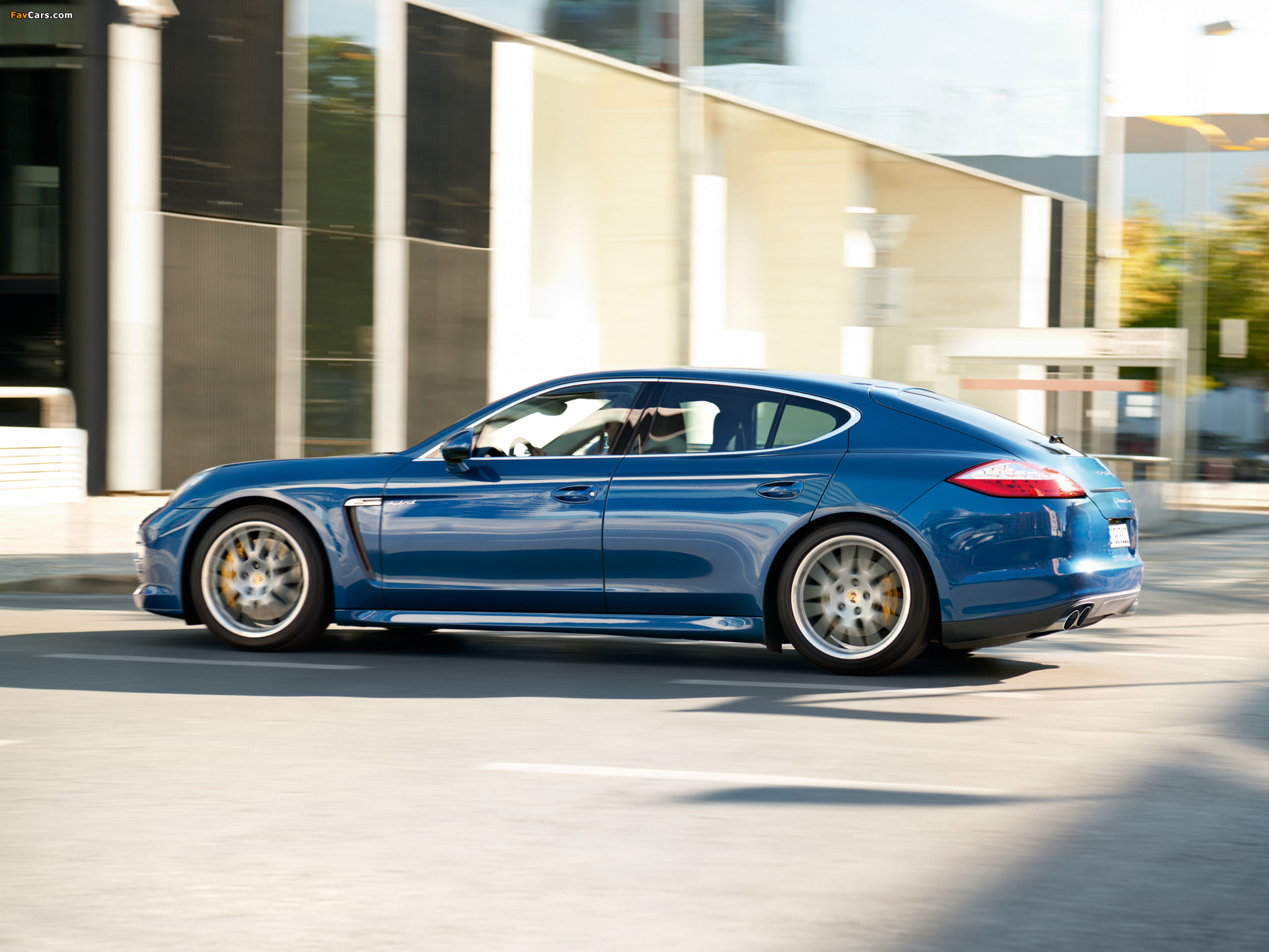 Porsche Panamera S Hybrid (970) 2011–13 photos (2048 x 1536)