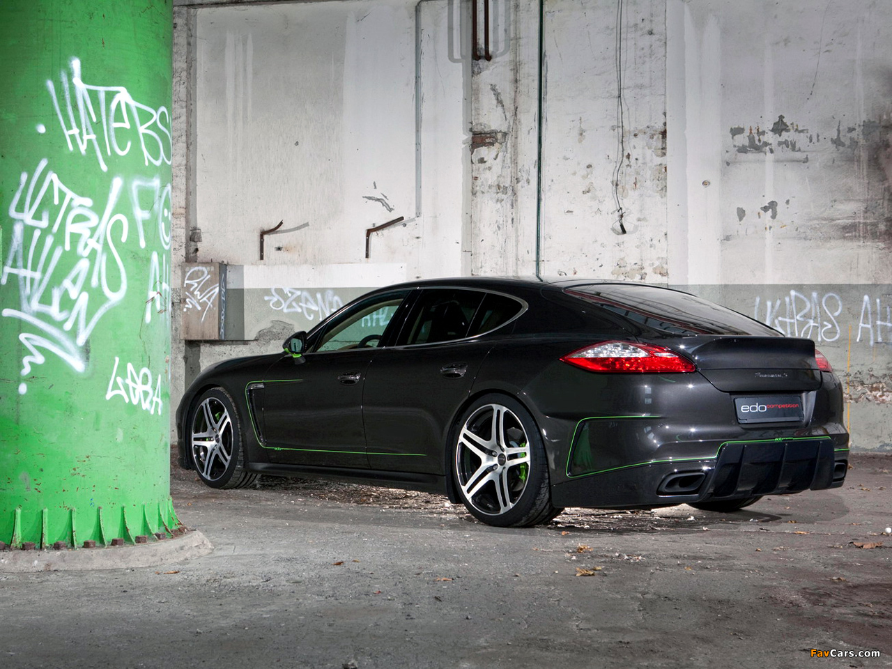 Edo Competition Porsche Panamera S (970) 2011 photos (1280 x 960)