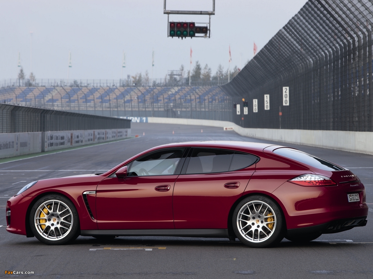 Porsche Panamera GTS (970) 2012–13 images (1280 x 960)