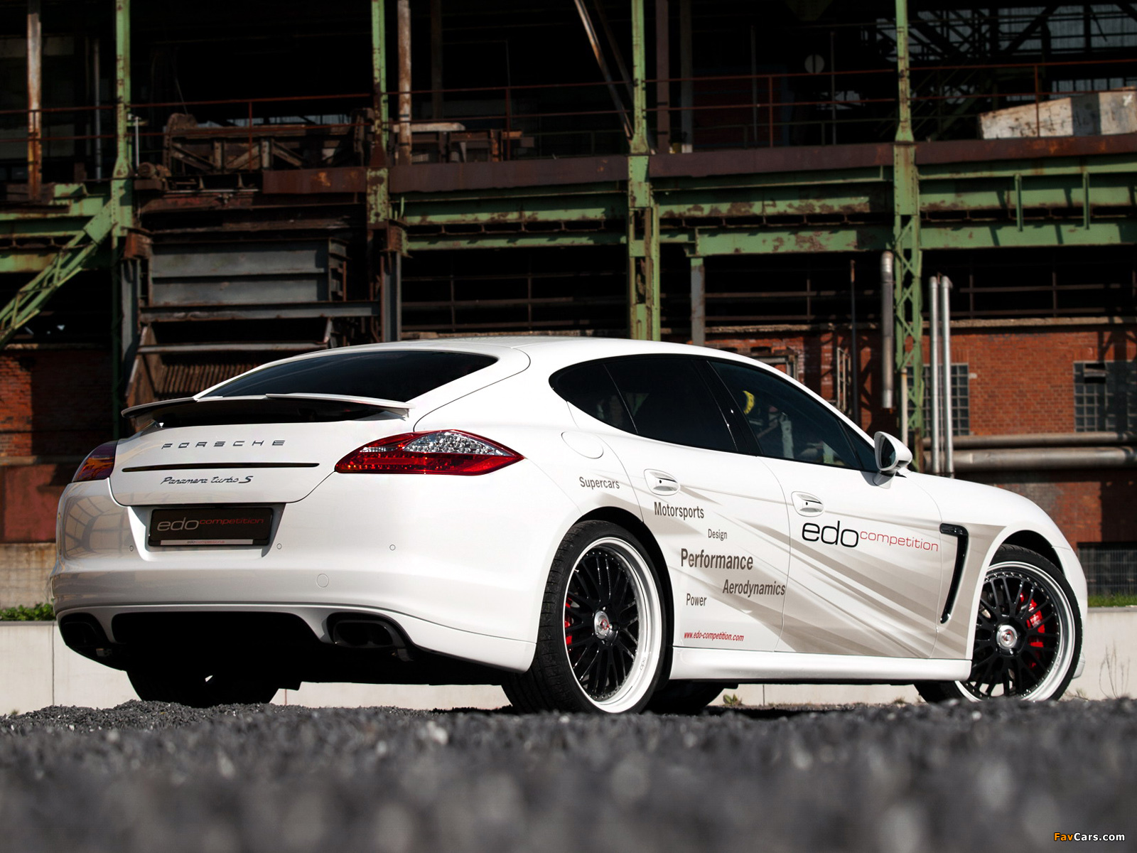 Edo Competition Porsche Panamera Turbo S (970) 2012 pictures (1600 x 1200)