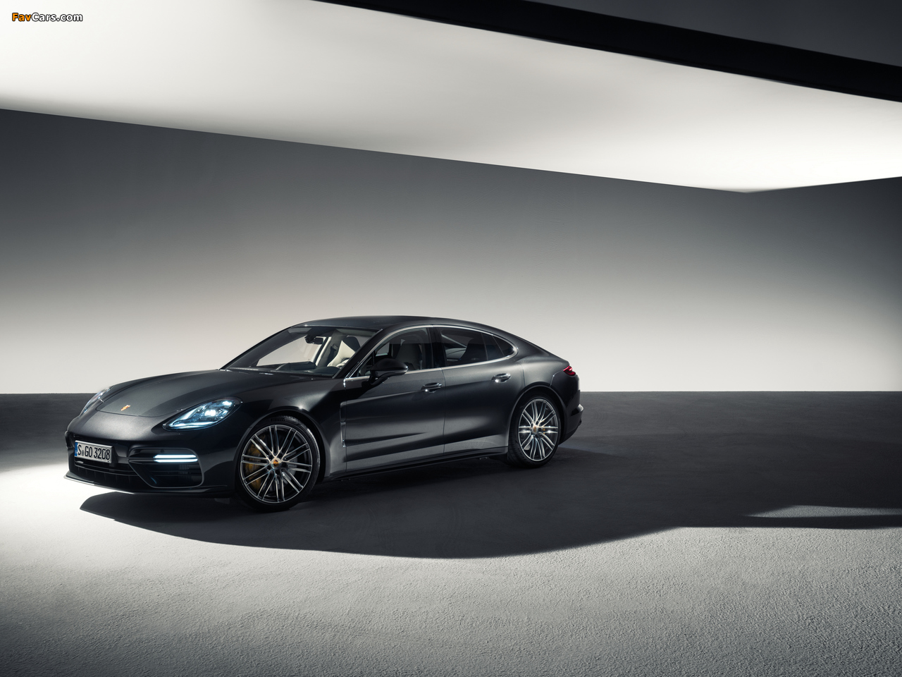 Porsche Panamera Turbo 2016 photos (1280 x 960)