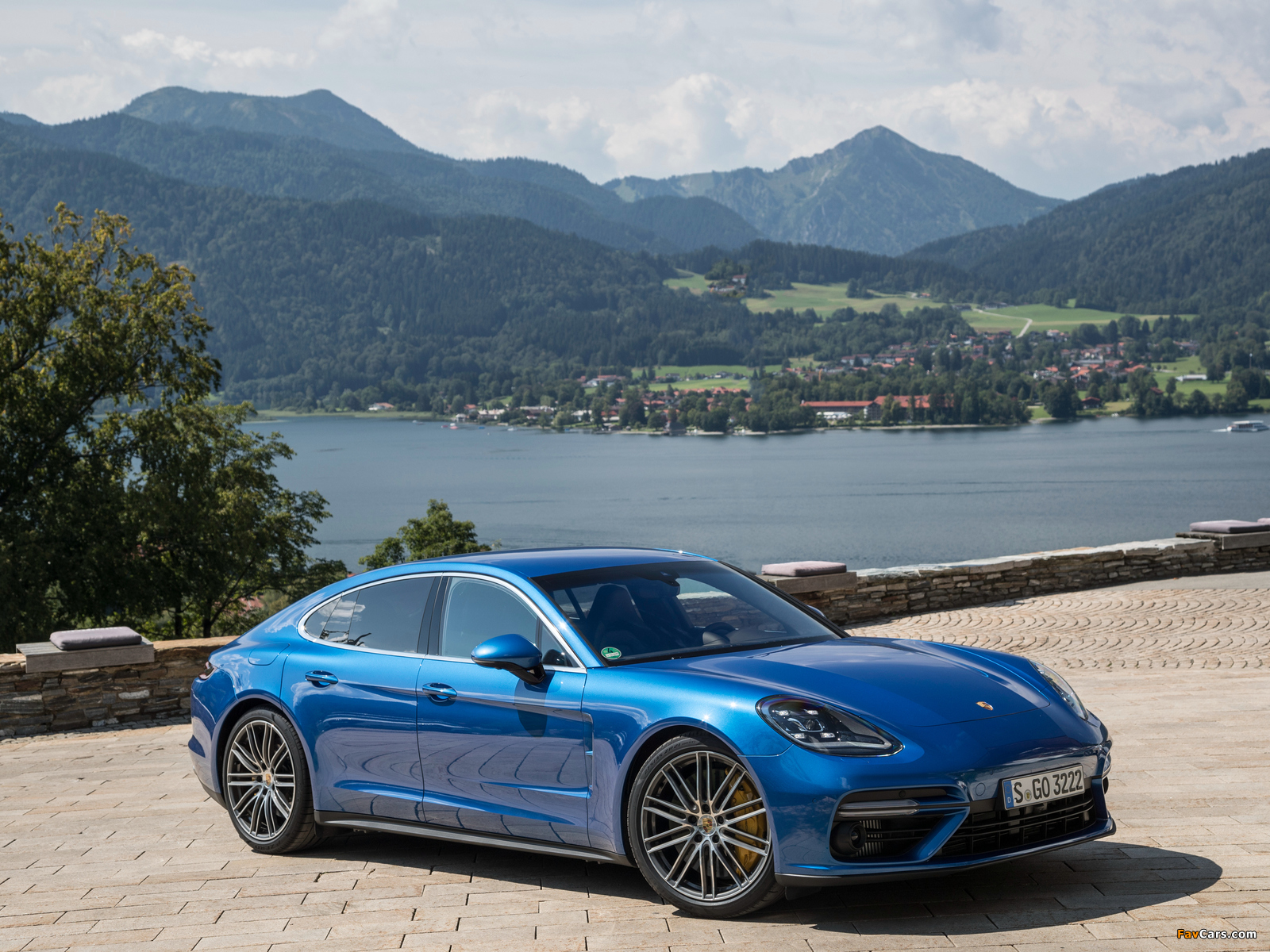 Porsche Panamera Turbo 2016 pictures (1600 x 1200)