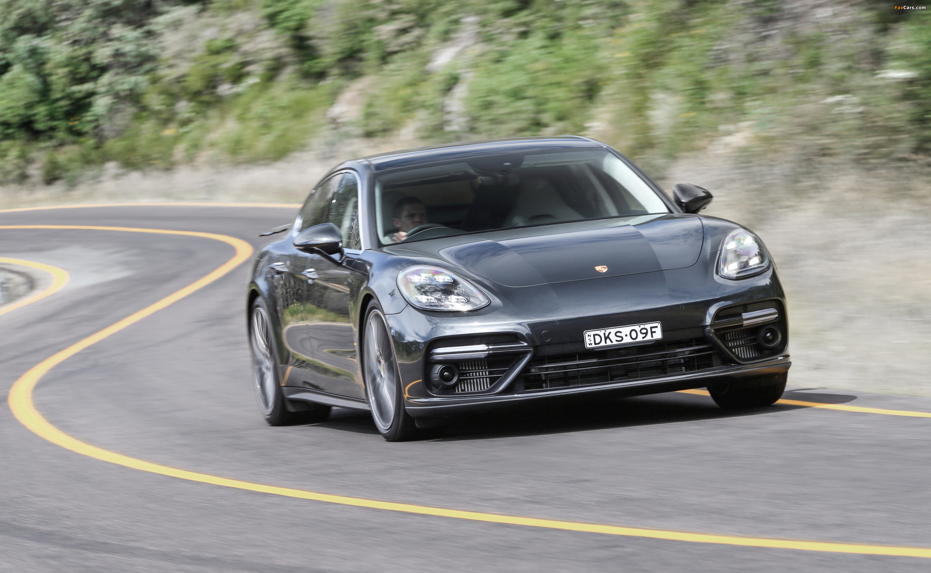 Porsche Panamera Turbo AU-spec (971) 2017 wallpapers (3000 x 1846)