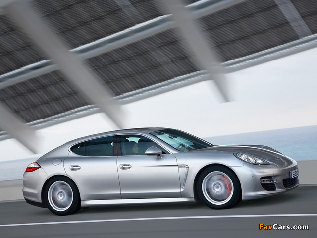 Porsche Panamera Turbo (970) 2009 wallpapers (640 x 480)