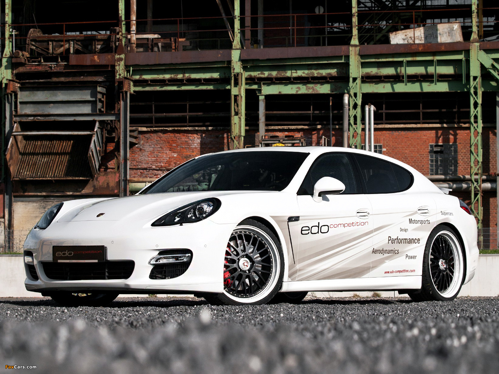 Edo Competition Porsche Panamera Turbo S (970) 2012 wallpapers (1600 x 1200)