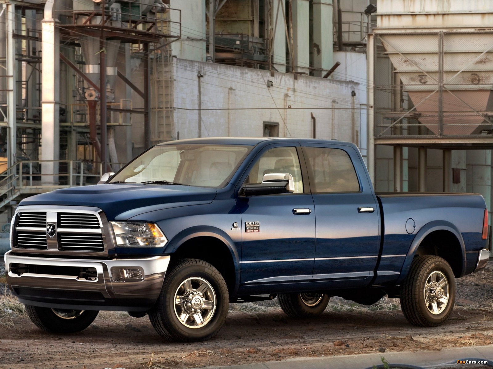 Photos of Ram 2500 Laramie Crew Cab 2009 (1600 x 1200)