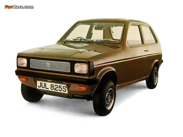 Photos of Reliant Kitten DL Saloon 1976–82 (640 x 480)