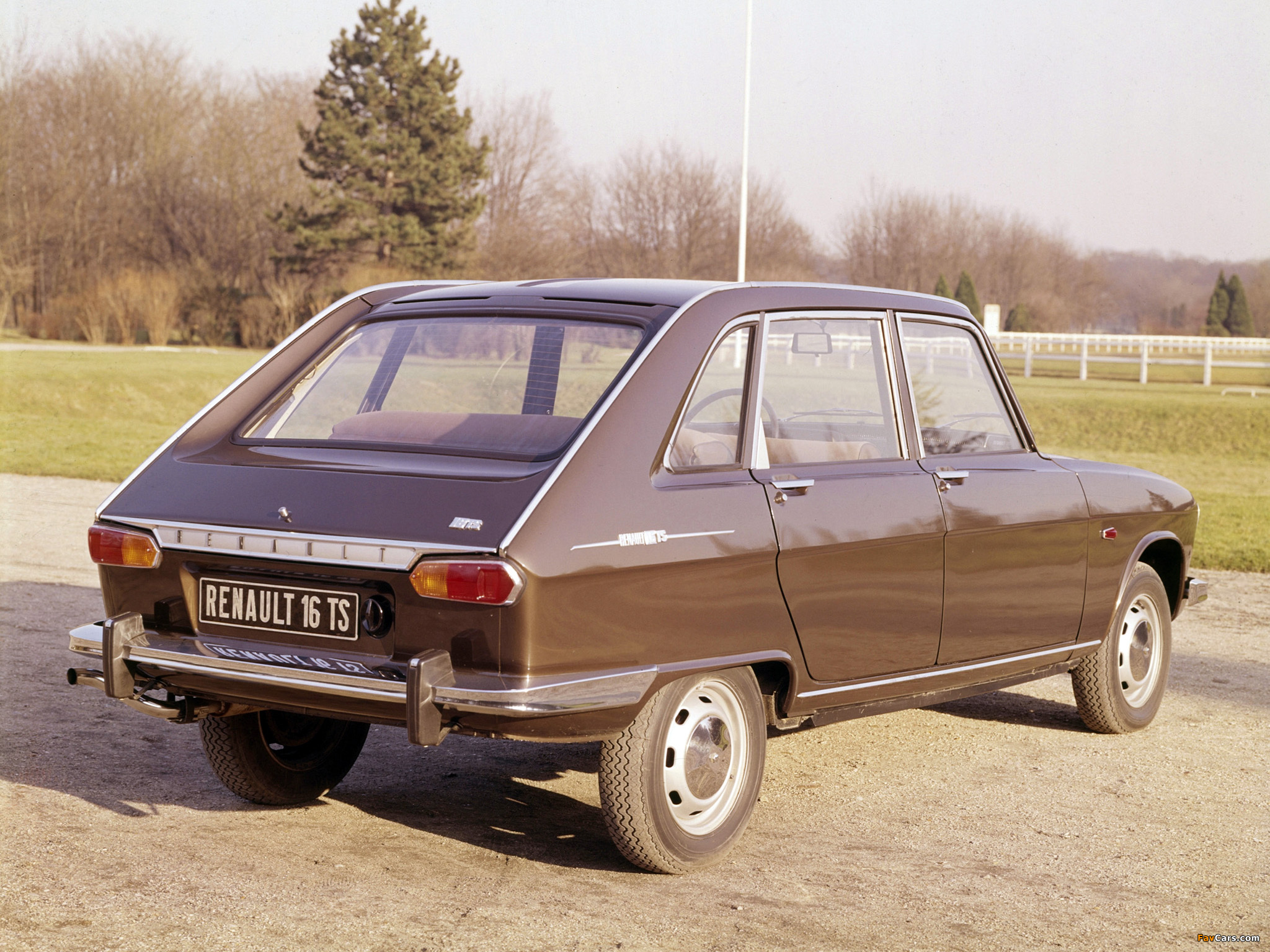 Pictures of Renault 16 TS 1968–71 (2048 x 1536)