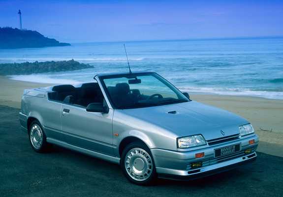 Pictures of Renault 19 Cabrio 1990–92