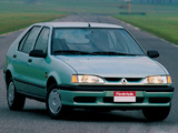 Renault 19 5-door AR-spec 1992–99 wallpapers