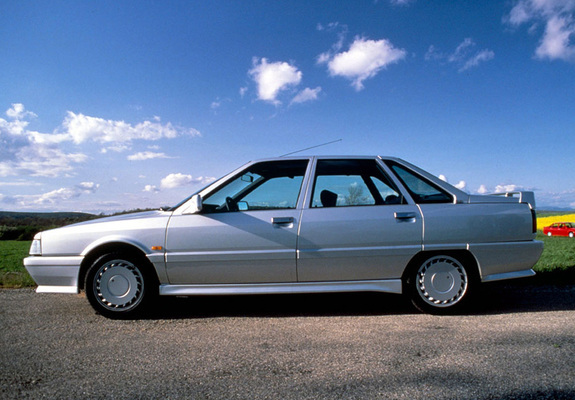 Renault 21 Turbo 1989–93 photos