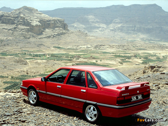 Renault 21 TXI Quadra 1990–93 images (640 x 480)