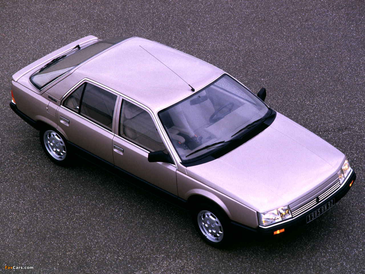 Images of Renault 25 1983–88 (1280 x 960)