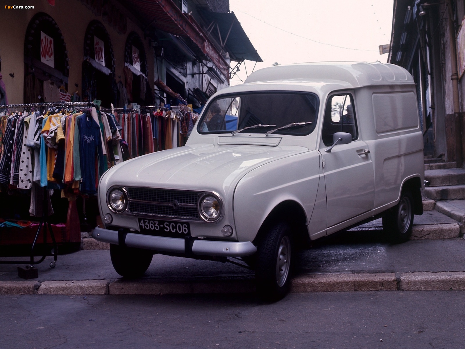 Images of Renault 4 Fourgonnette 1967–74 (1600 x 1200)