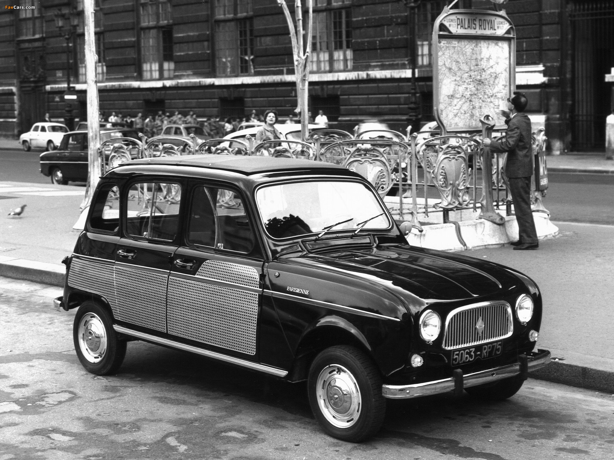 Renault 4 La Parisienne 1963–67 pictures (2048 x 1536)