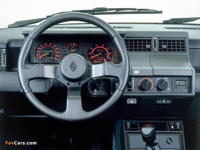 Pictures of Renault 5 GT Turbo 1985–91 (640 x 480)