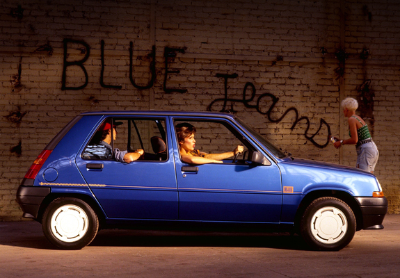 Renault 5 Blue Jeans 1989 pictures