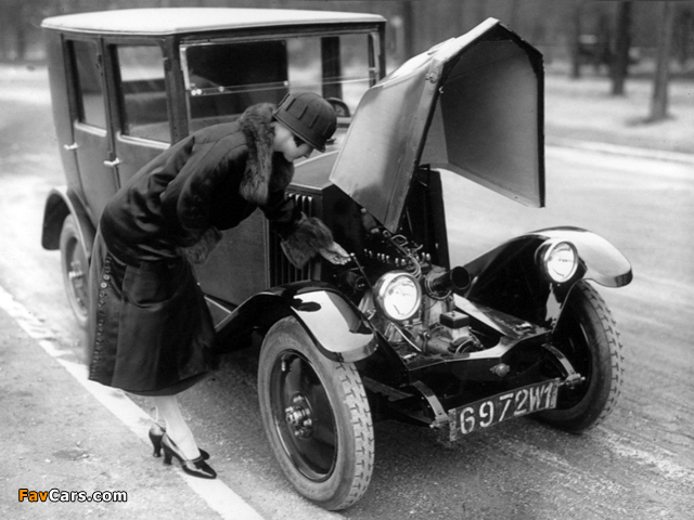 Renault 6 CV Limousine (NN) 1924–30 pictures (640 x 480)