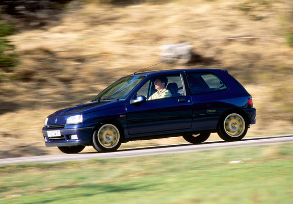 Images of Renault Clio Williams 1993