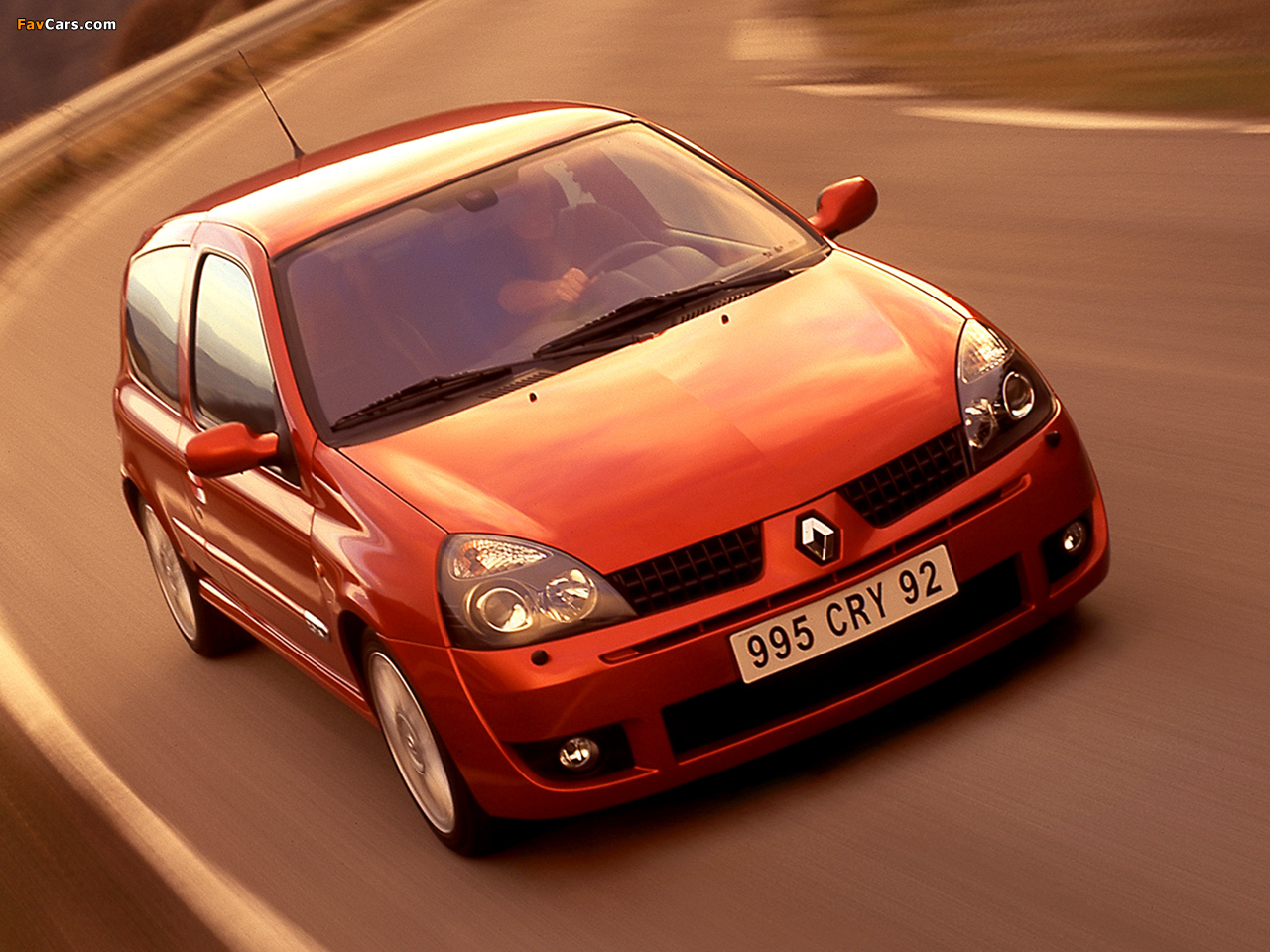 Images of Renault Clio RS 2002–05 (1280 x 960)