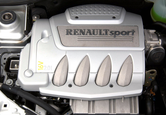 Images of Renault Clio Sport ZA-spec 2002–05