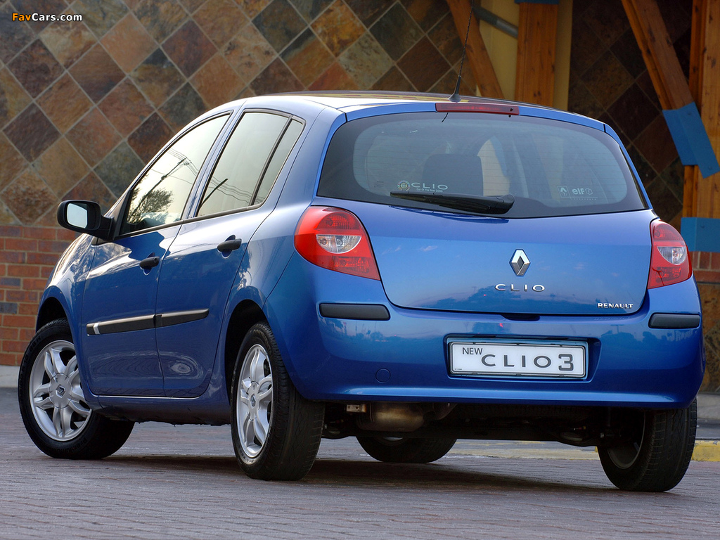 Images of Renault Clio 5-door ZA-spec 2006–09 (1024 x 768)