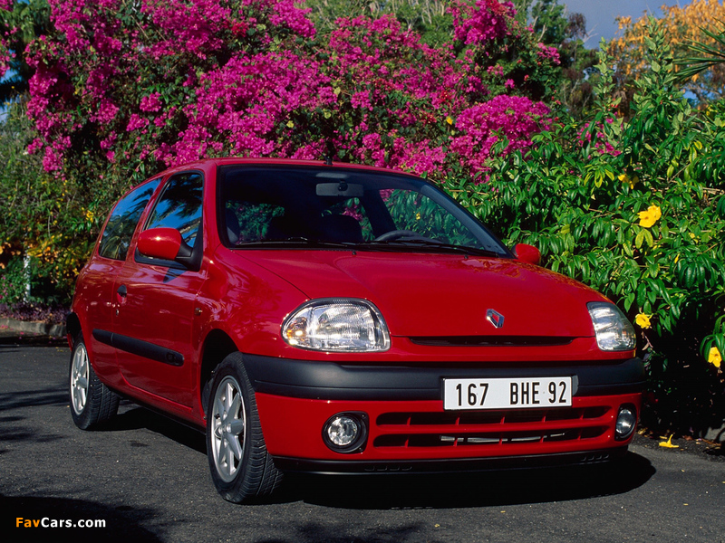 Photos of Renault Clio 3-door 1998–2001 (800 x 600)