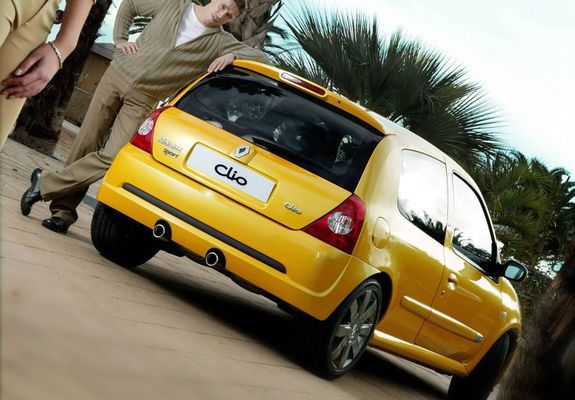 Photos of Renault Clio RS 2002–05