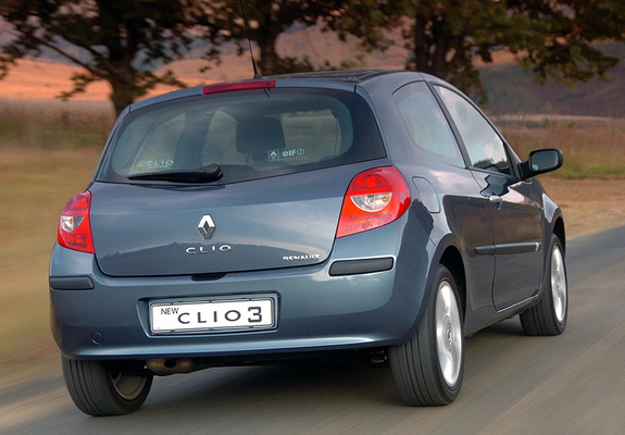 Photos of Renault Clio 3-door ZA-spec 2006–09