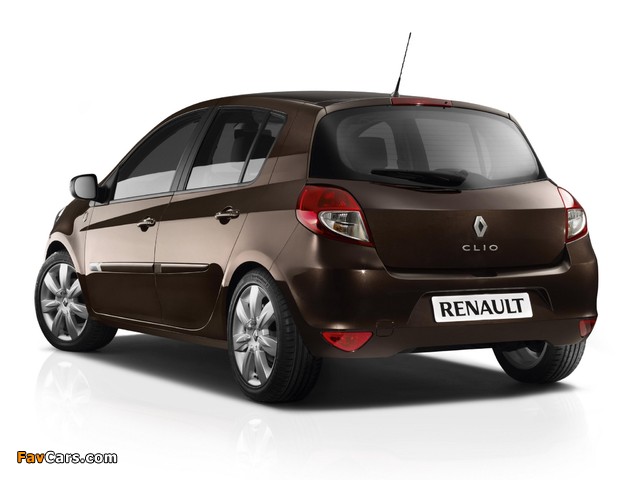 Photos of Renault Clio XV de France 2011 (640 x 480)