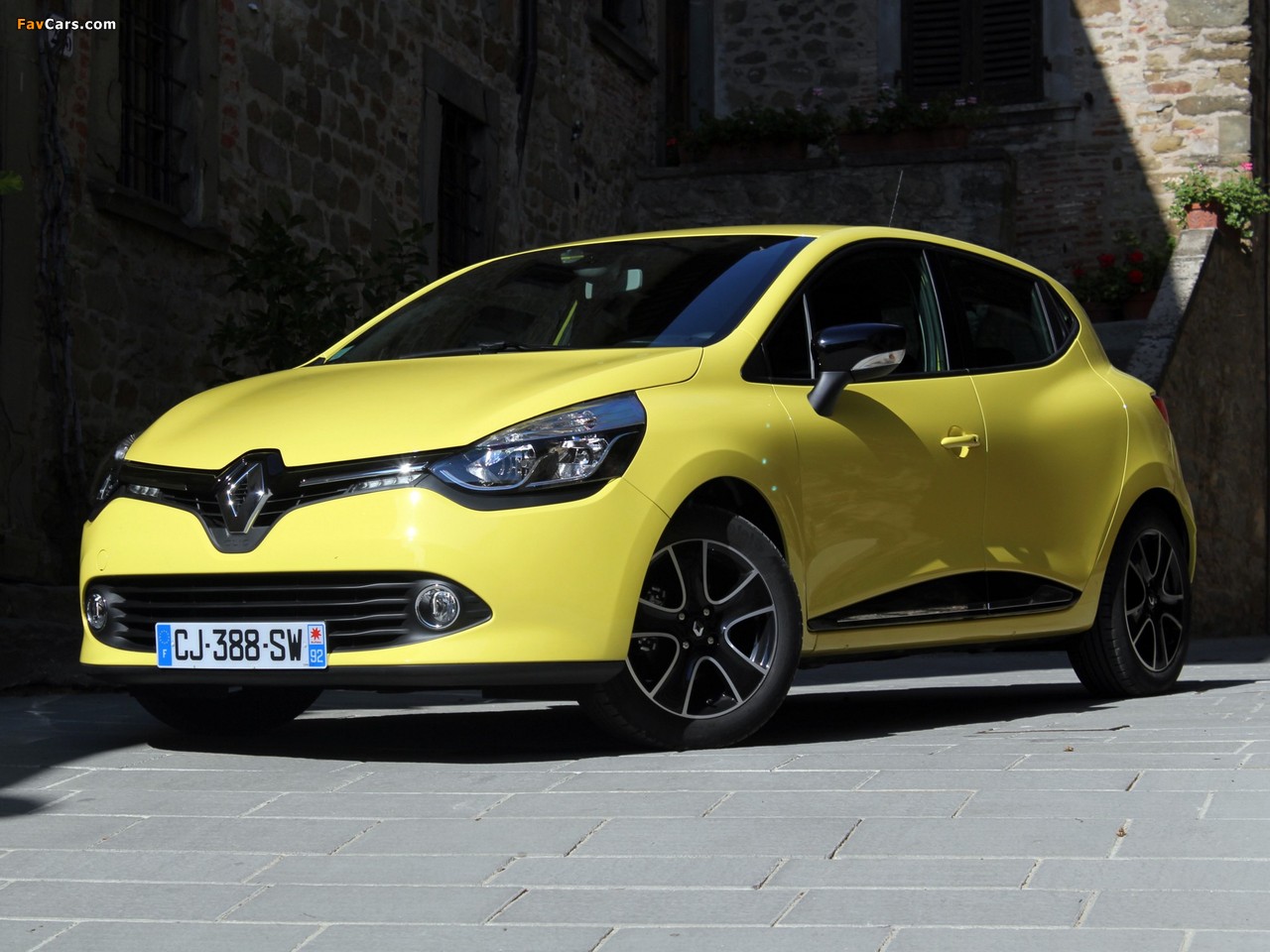 Photos of Renault Clio 2012 (1280 x 960)