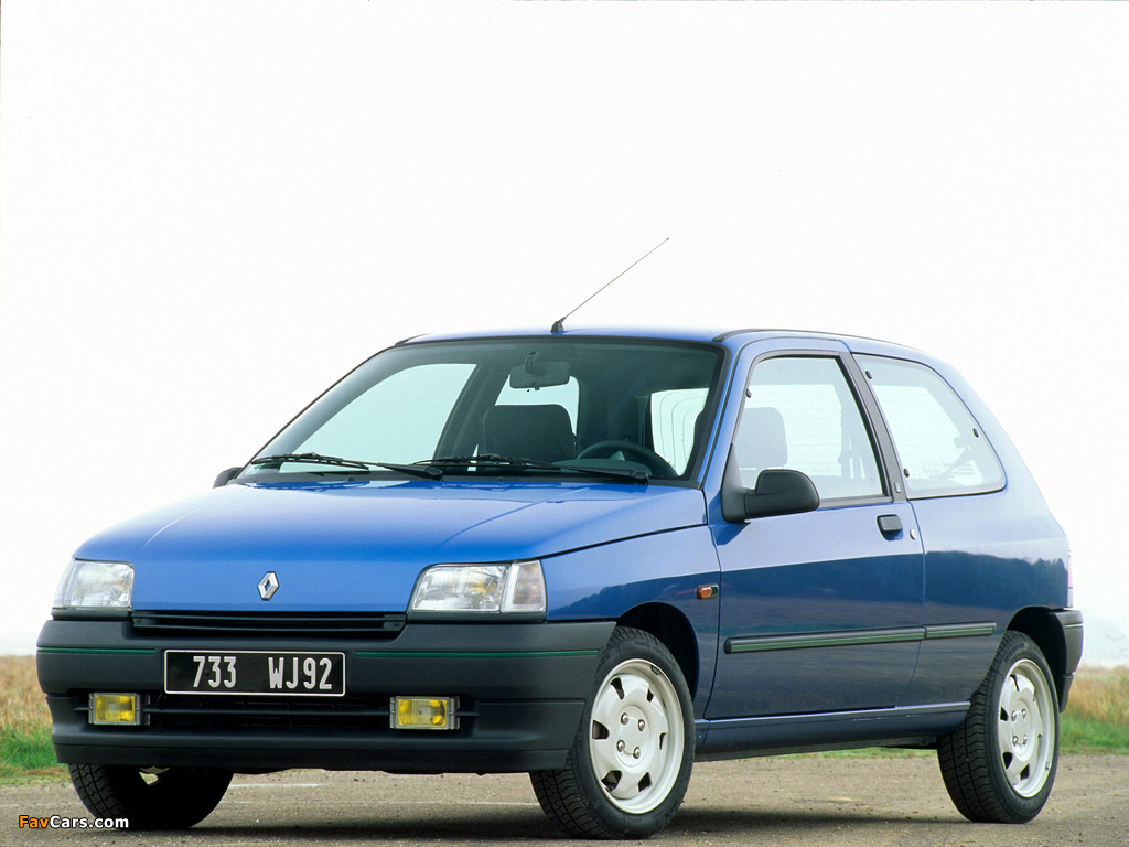 Pictures of Renault Clio 3-door 1990–97 (1024 x 768)