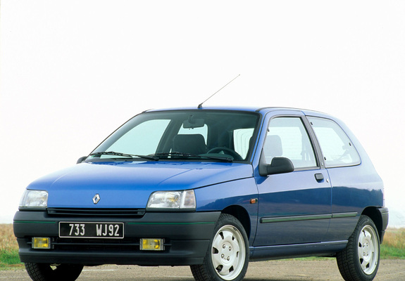 Pictures of Renault Clio 3-door 1990–97