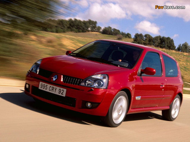 Pictures of Renault Clio RS 2002–05 (640 x 480)