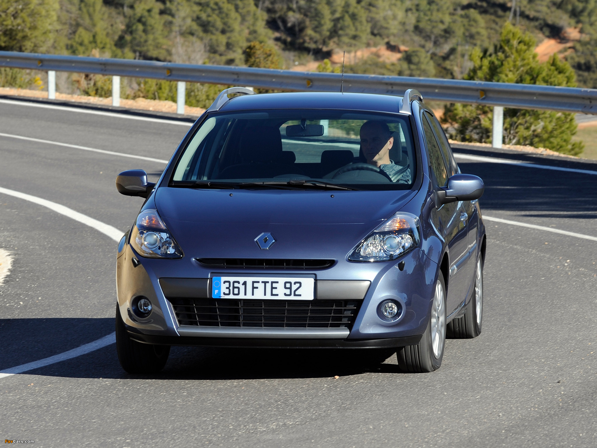 Pictures of Renault Clio Grandtour 2009–12 (2048 x 1536)