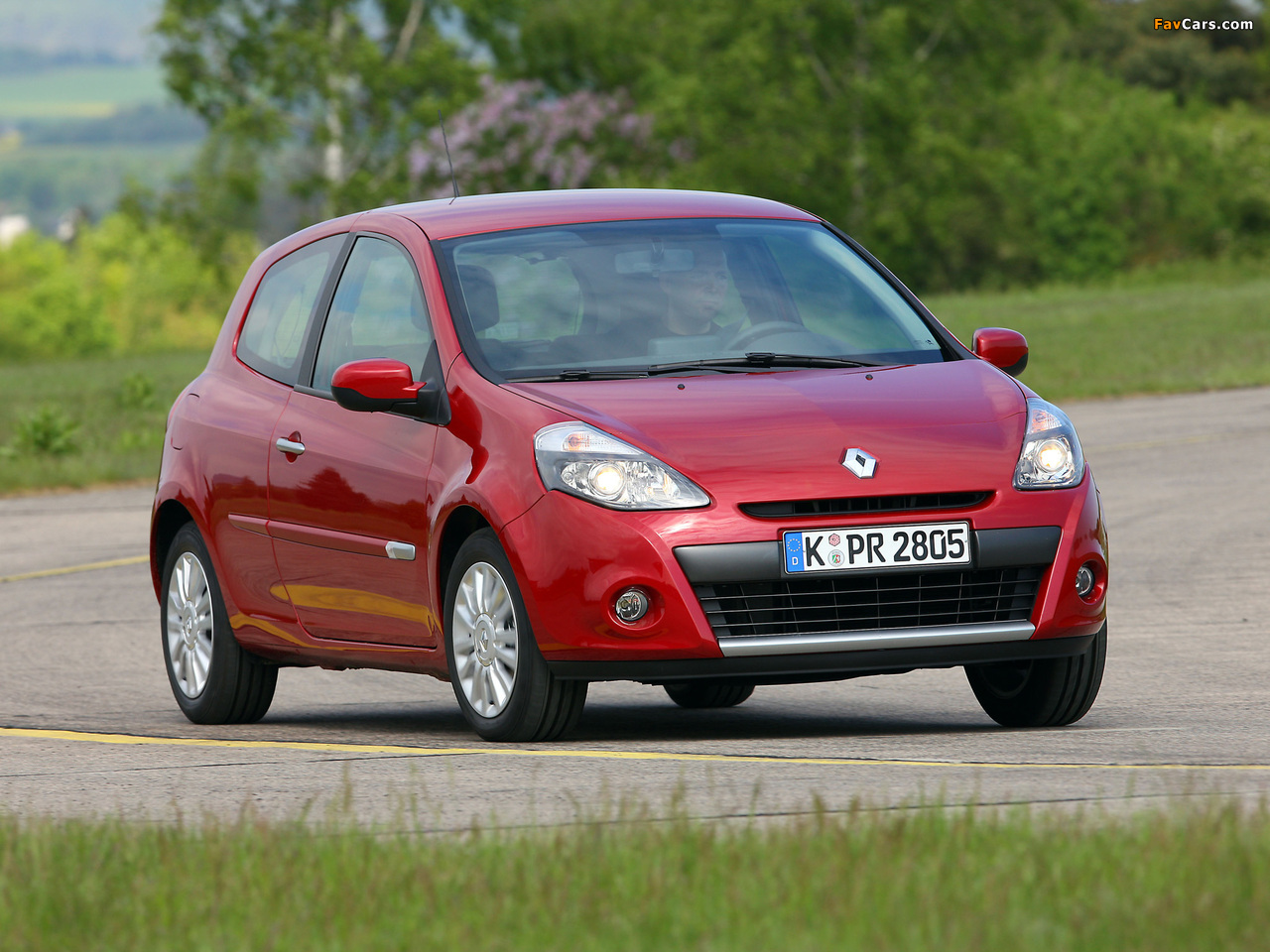 Pictures of Renault Clio 3-door 2009–12 (1280 x 960)