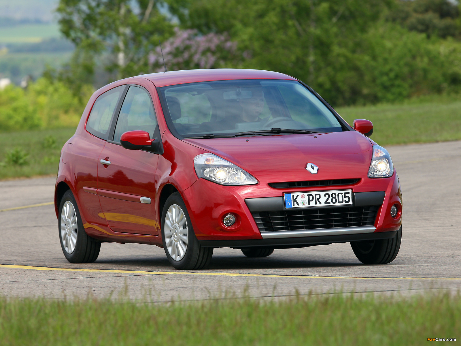 Pictures of Renault Clio 3-door 2009–12 (1600 x 1200)