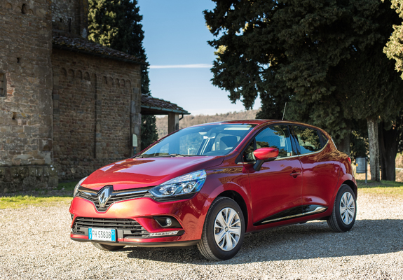Pictures of Renault Clio 2016