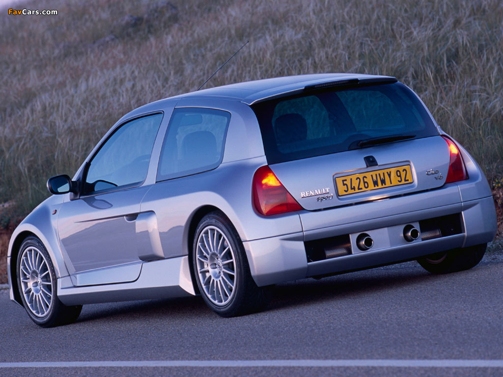 Renault Clio V6 Sport 1999–2001 pictures (1024 x 768)