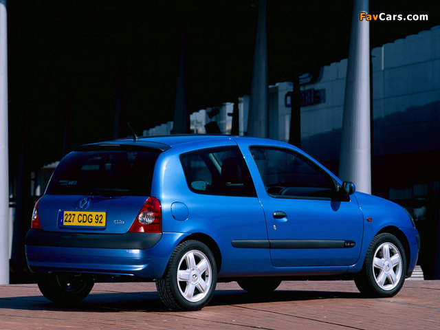Renault Clio 3-door 2001–05 pictures (640 x 480)