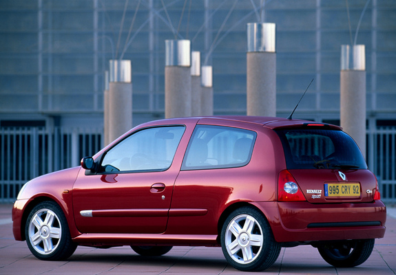 Renault Clio RS 2002–05 images