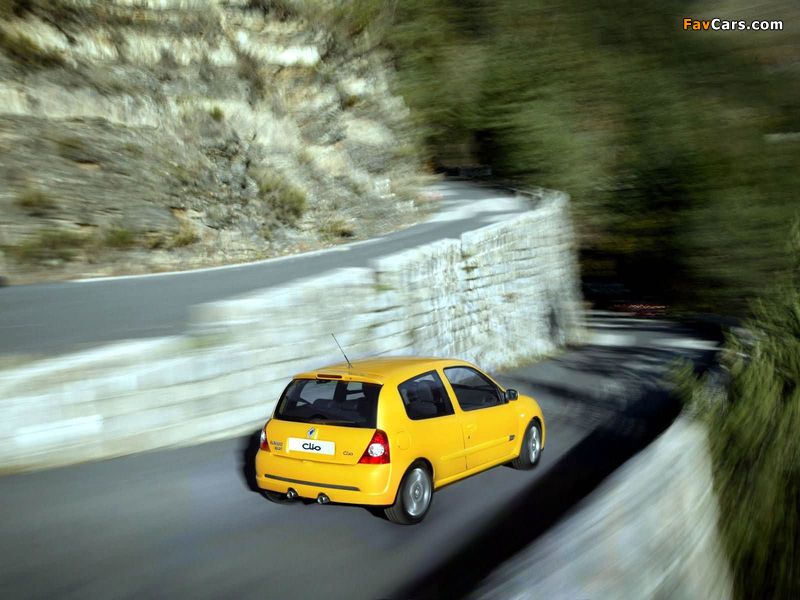 Renault Clio RS 2002–05 photos (800 x 600)