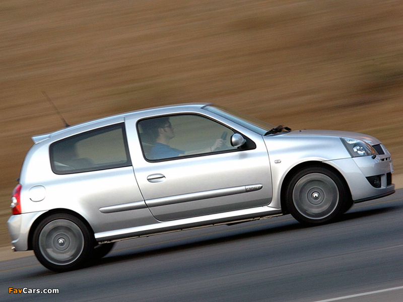 Renault Clio Sport ZA-spec 2002–05 photos (800 x 600)