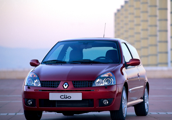 Renault Clio RS 2002–05 photos