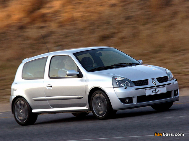 Renault Clio Sport ZA-spec 2002–05 wallpapers (640 x 480)