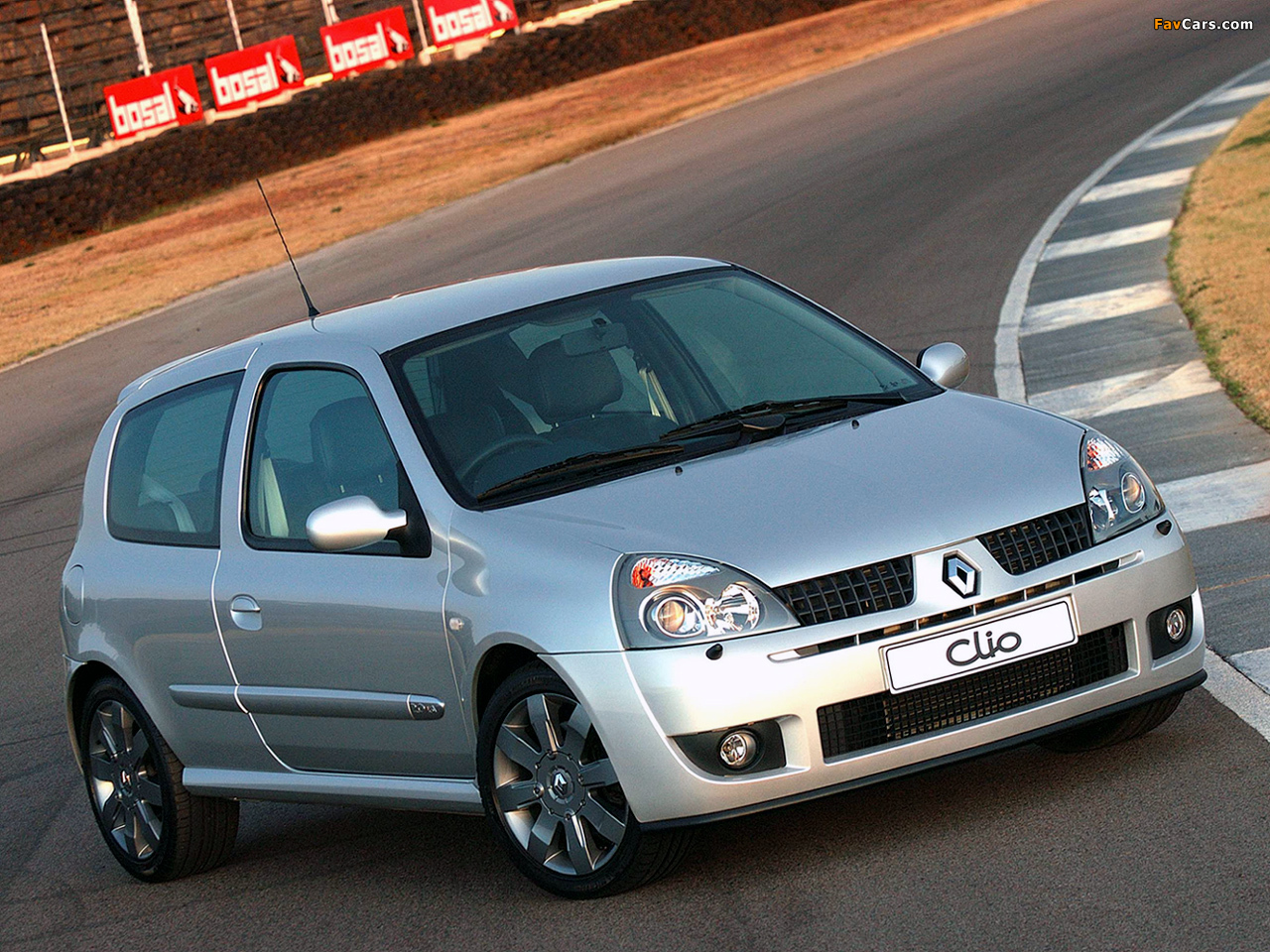 Renault Clio Sport ZA-spec 2002–05 wallpapers (1280 x 960)